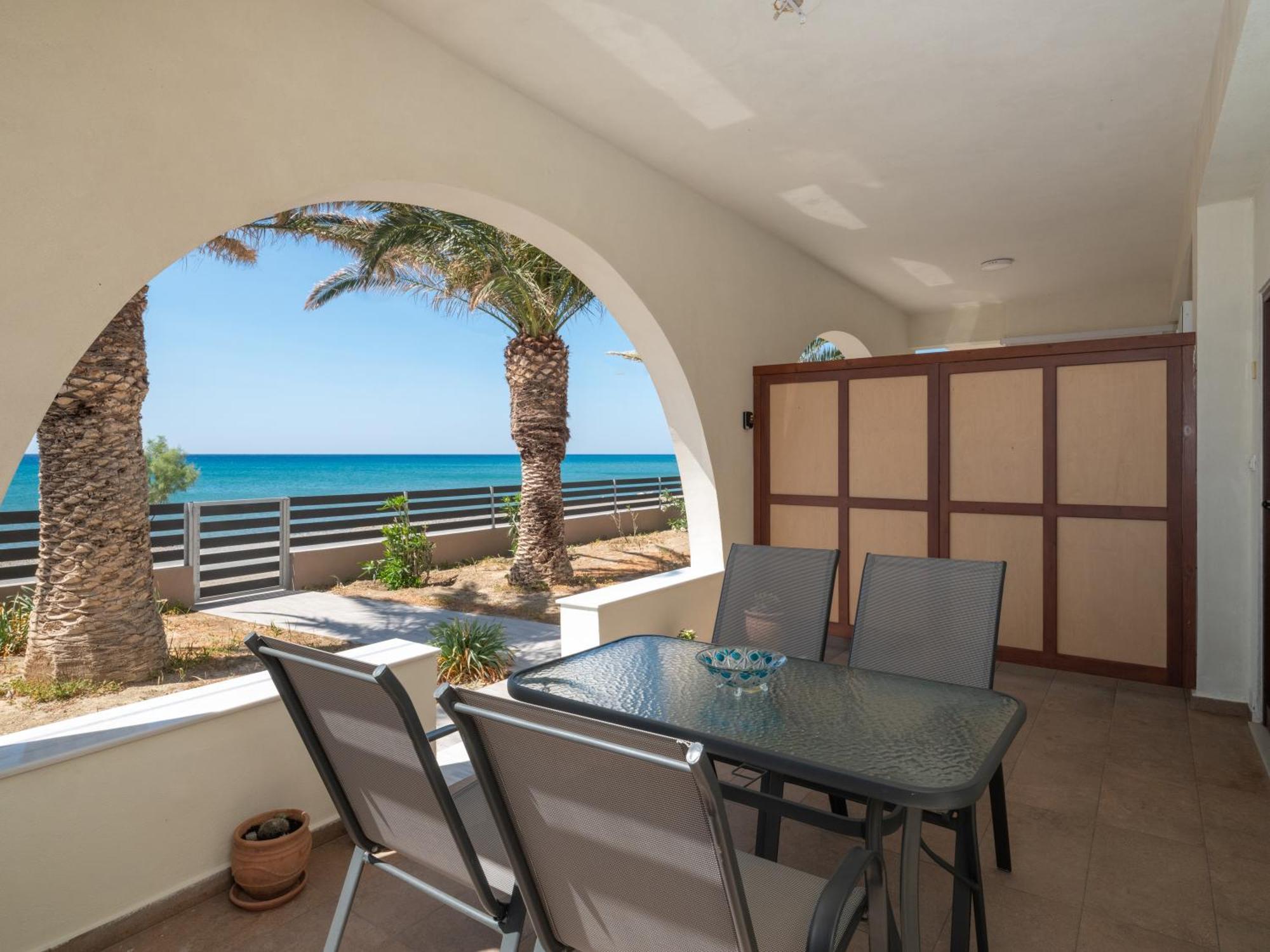 קרטוקמבוס Atalanti Seaside Junior Suites מראה חיצוני תמונה